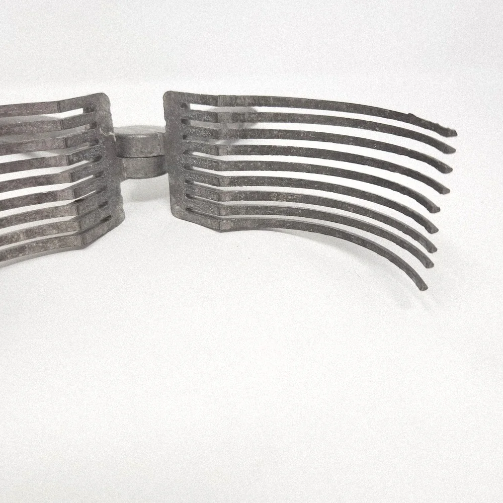 Vintage Alumimum Roast Meat Holder Slicing Aid